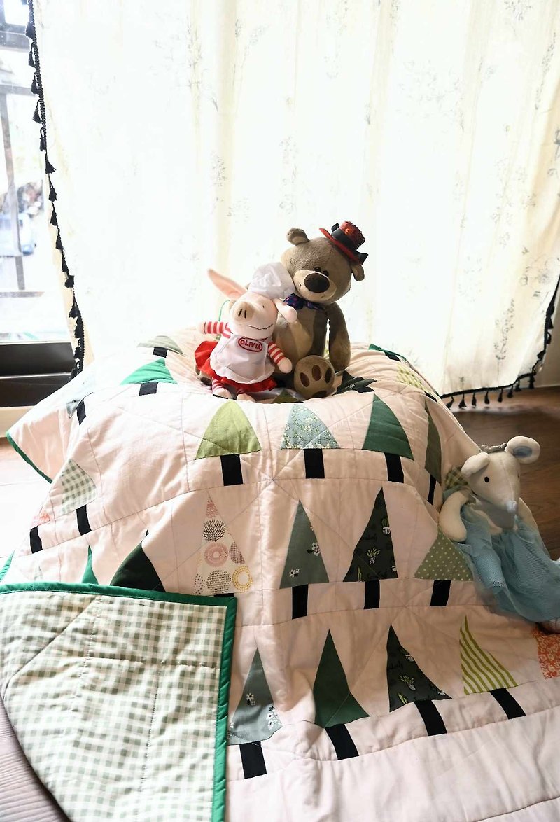手工拼布小寶被-－小樹 - 嬰兒床墊/睡袋/枕頭 - 棉．麻 多色