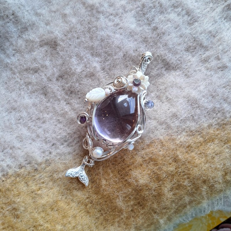 [Shan Mian] Flower and Leaf Fish Amethyst Pendant - สร้อยคอ - คริสตัล สีม่วง