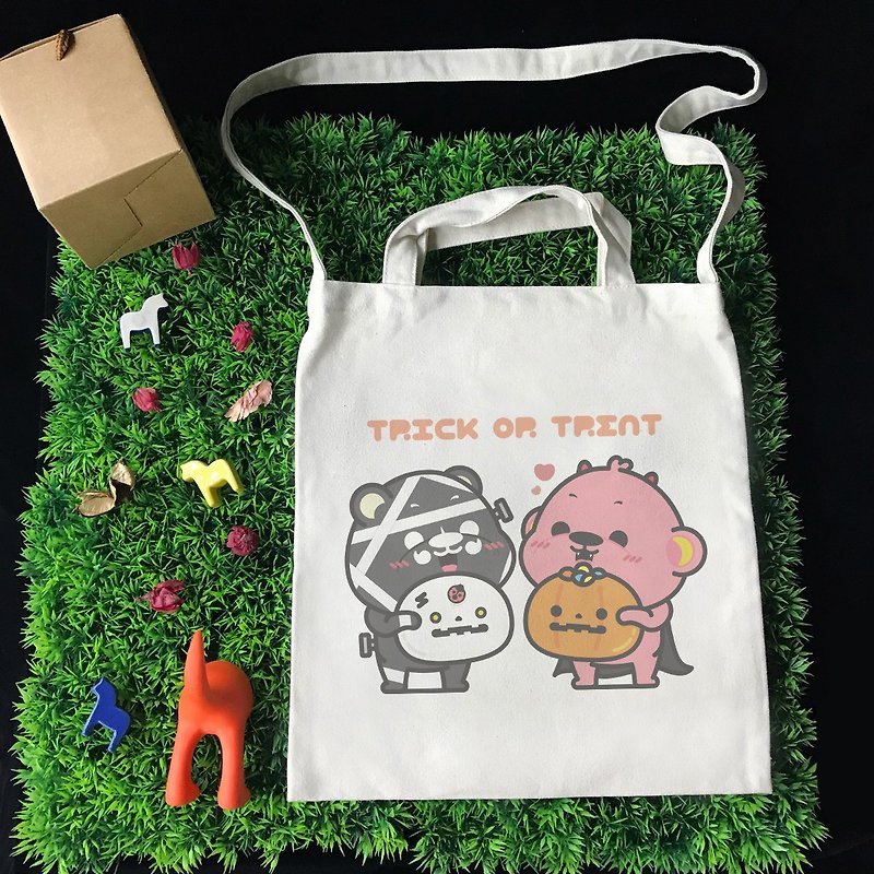 [Halloween Special] Illustrator Aojia Monkey Trick or Treat Wenchuang Wind Straight Canvas Bag - Messenger Bags & Sling Bags - Cotton & Hemp 
