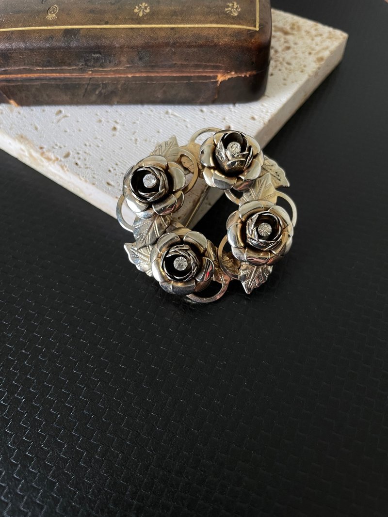 Antique Gold Three-dimensional Stone Rose Brooch Brooch B1268 - Brooches - Other Metals Gold