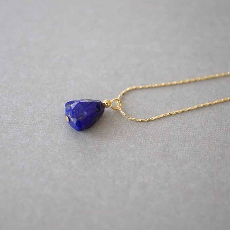 Natural stone necklace [Lapis lazuli] - สร้อยคอ - โลหะ 