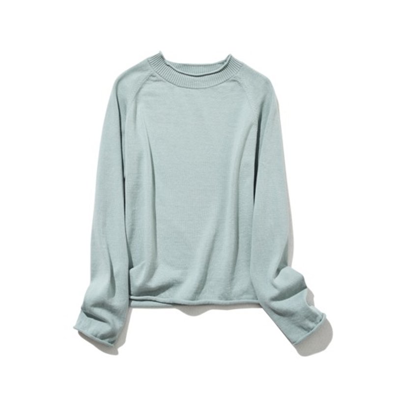 A super popular cotton knit series that I love all year round. Simple yet stylish, my go-to knit. Pale blue-green color 230214-3 - สเวตเตอร์ผู้หญิง - วัสดุอื่นๆ 