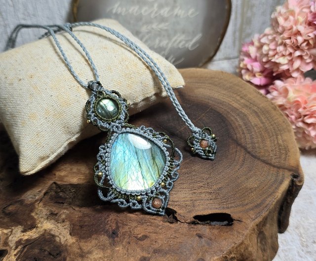 Labradorite macrame necklace discount