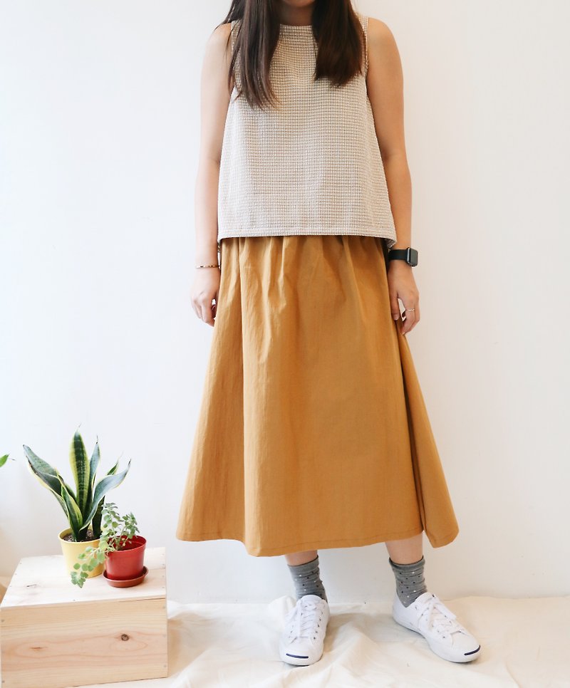 A cut skirt  - กระโปรง - ผ้าฝ้าย/ผ้าลินิน สีเหลือง