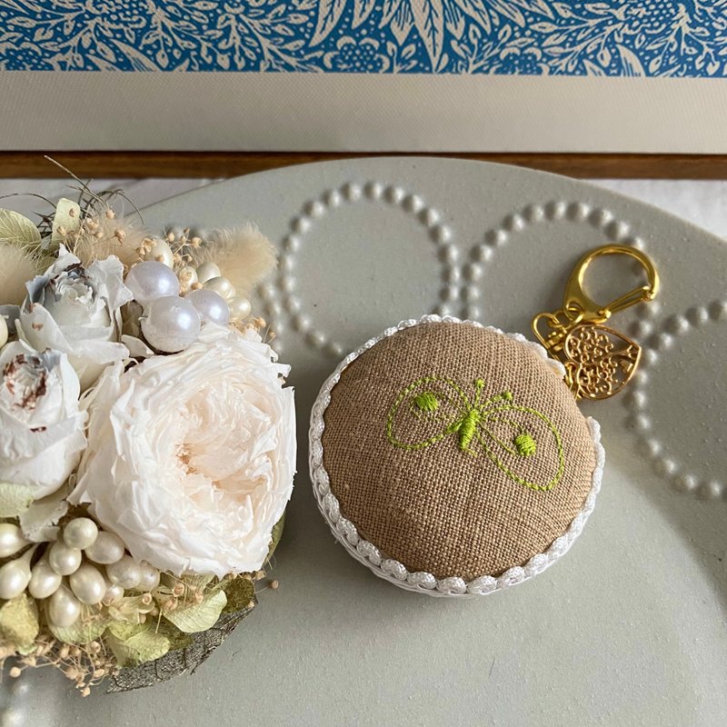 ミナペルホネン　メジャー　ちょうちょBE - 其他 - 棉．麻 卡其色