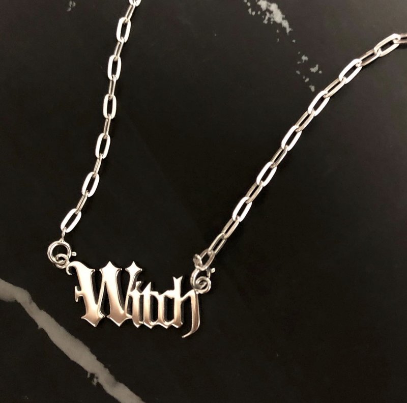 WITCH Typo Necklace - 項鍊 - 銅/黃銅 銀色