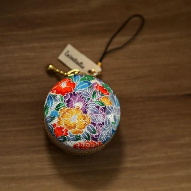 Colorful chrysanthemum kimono macaroon case (round shape) - Coin Purses - Cotton & Hemp Blue