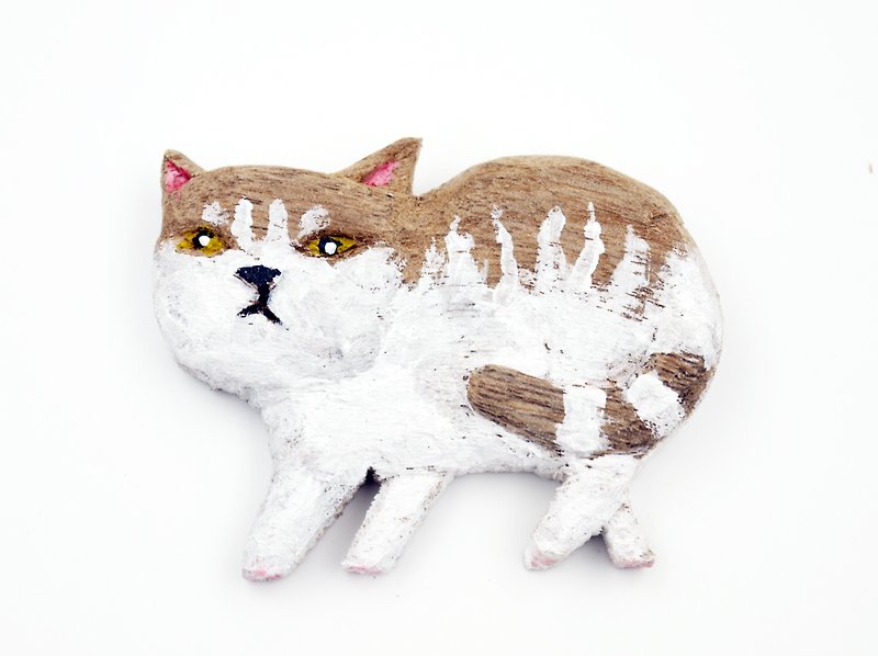 Woodcut cat jewelry (camphor) decorations put pen magnet can be installed - Other - Wood Brown