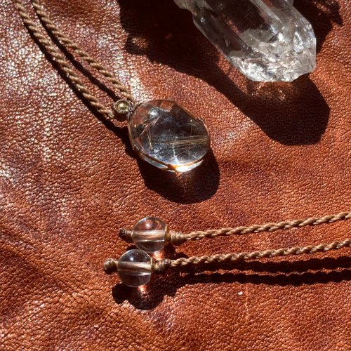 itoasobi Macrame Leather Works -Tiny earth- ルチルクォーツマクラメネックレス