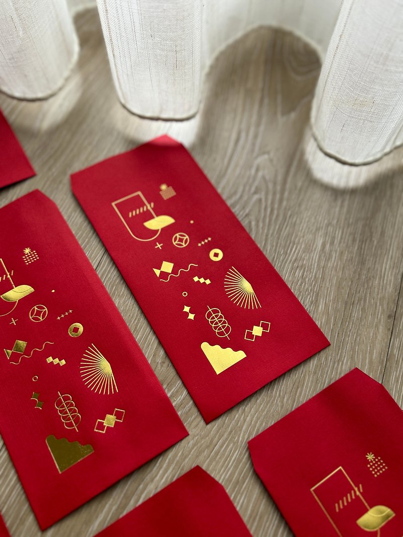 【快速出貨】吉龍厚禮啦 燙金設計紅包袋 一組6入 龍年 2024 春聯 - 紅包袋/春聯 - 紙 紅色