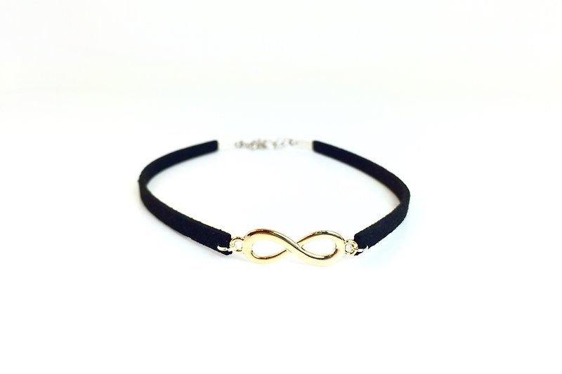 Golden infinity symbol necklace - สร้อยคอ - หนังแท้ สีดำ