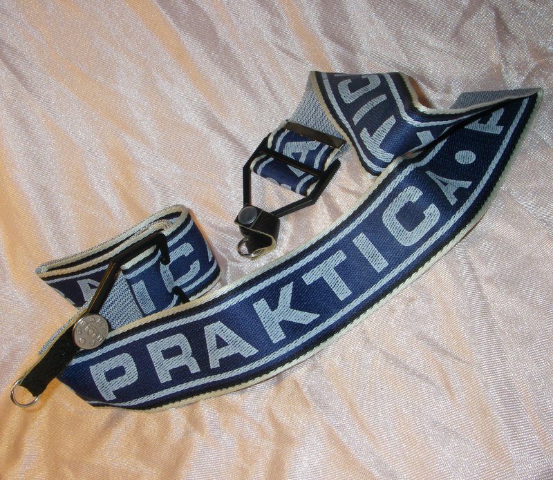 Original NECK-STRAP with LOCKS for Praktica SLR film camera RARE VINTAGE - Cameras - Other Materials Blue