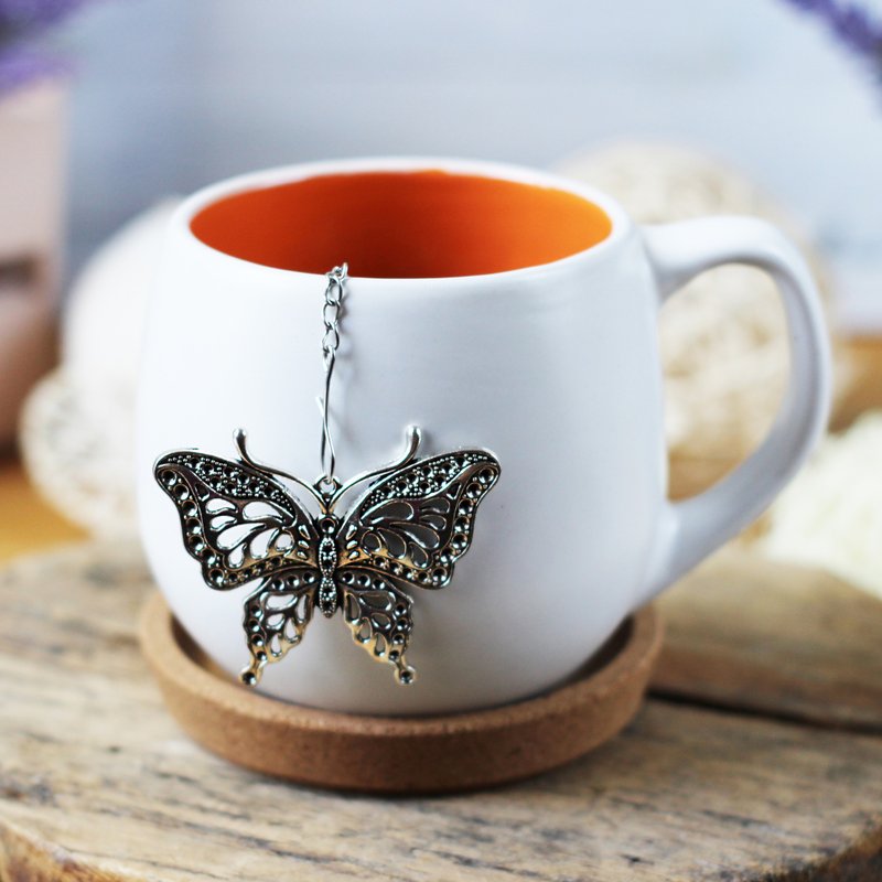 Butterfly tea ball infuser for herbal tea, Tea Strainer with insect pendant - 茶壺/茶杯/茶具 - 不鏽鋼 銀色