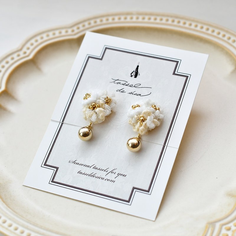 hydrangea tassel earrings/White - Earrings & Clip-ons - Other Materials White
