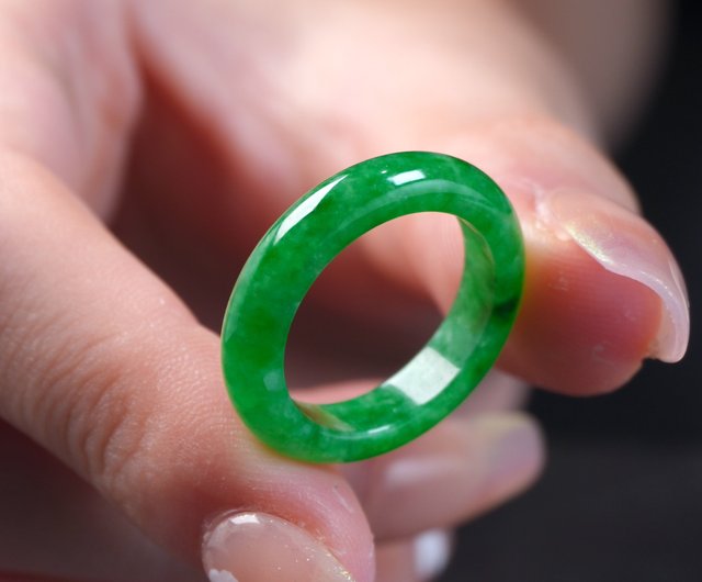 正陽緑翡翠リング | 国際サイズ12号 | 天然ミャンマー産翡翠A貨
