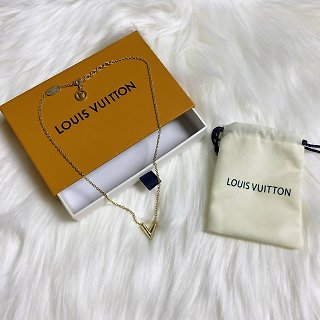 Louis Vuitton M00831 Vivienne Pendant , Silver, One Size