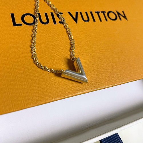Louis Vuitton Vintage - Lacquer Essential V Necklace - Silver - LV