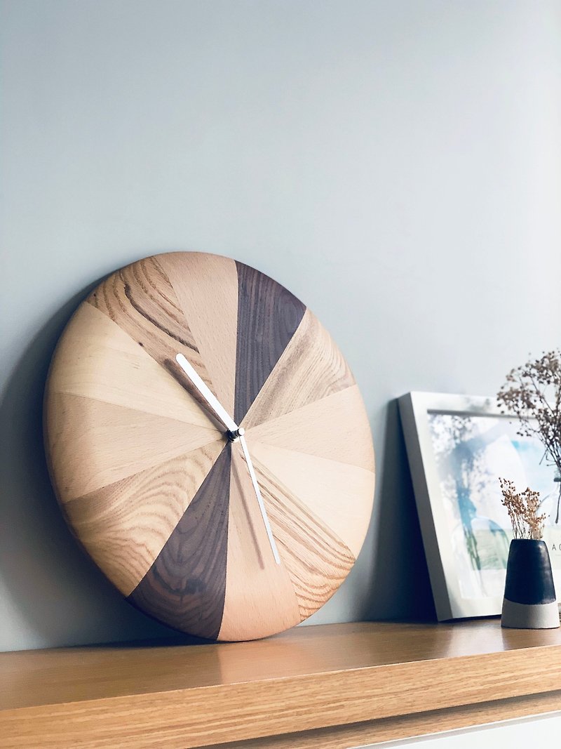 Zone / hand-made wood mute clock wall clock wall clock (white pointer) - Clocks - Wood Brown