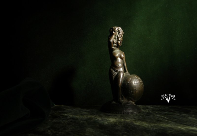 【老時光 OLD-TIME】早期毆式銅裸女擺飾筆座 - 擺飾/家飾品 - 銅/黃銅 咖啡色