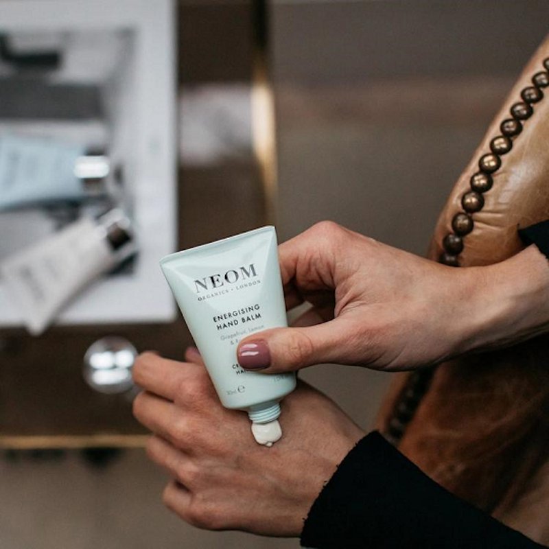 熱銷推薦【秋季好物】NEOM 活力綻放護手霜－30ML - 護手霜/手足保養 - 其他材質 綠色