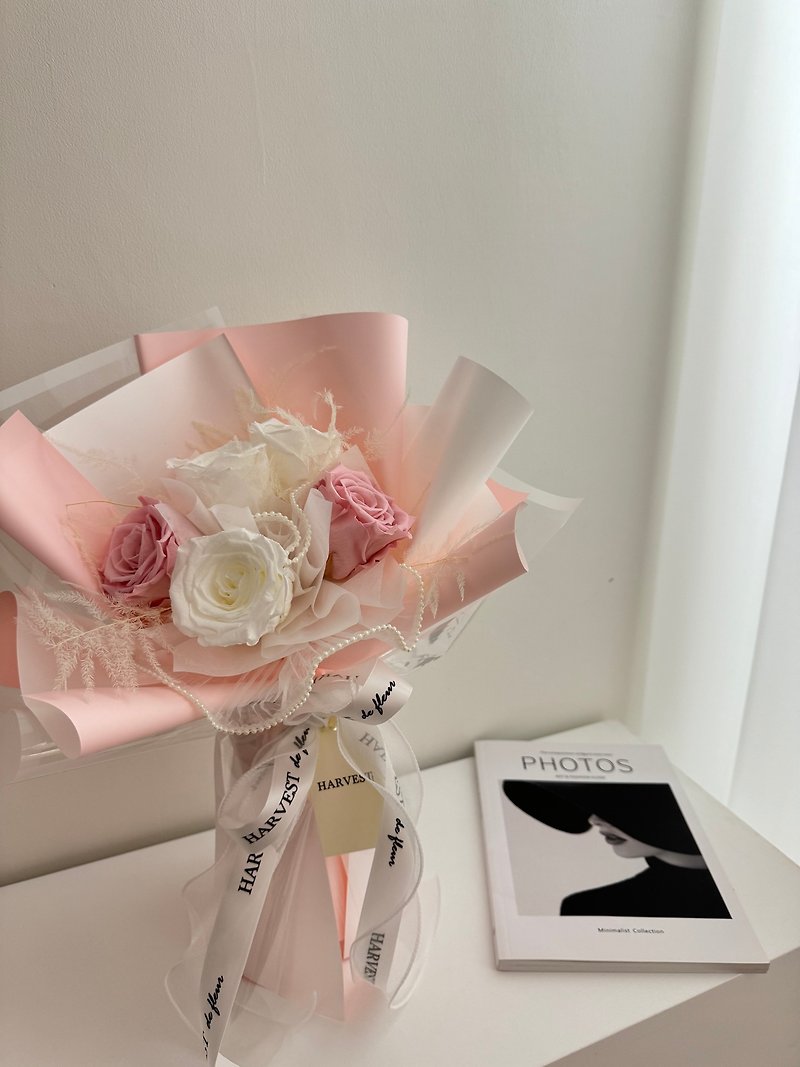 520 Everlasting Rose Bouquet - ช่อดอกไม้แห้ง - พืช/ดอกไม้ สึชมพู