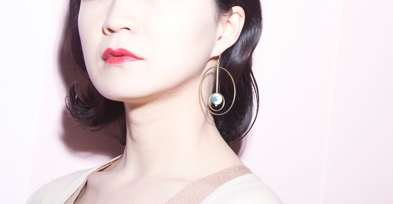 YUNSUO-original design-circle and pearl pure silver earrings - Earrings & Clip-ons - Other Metals Yellow