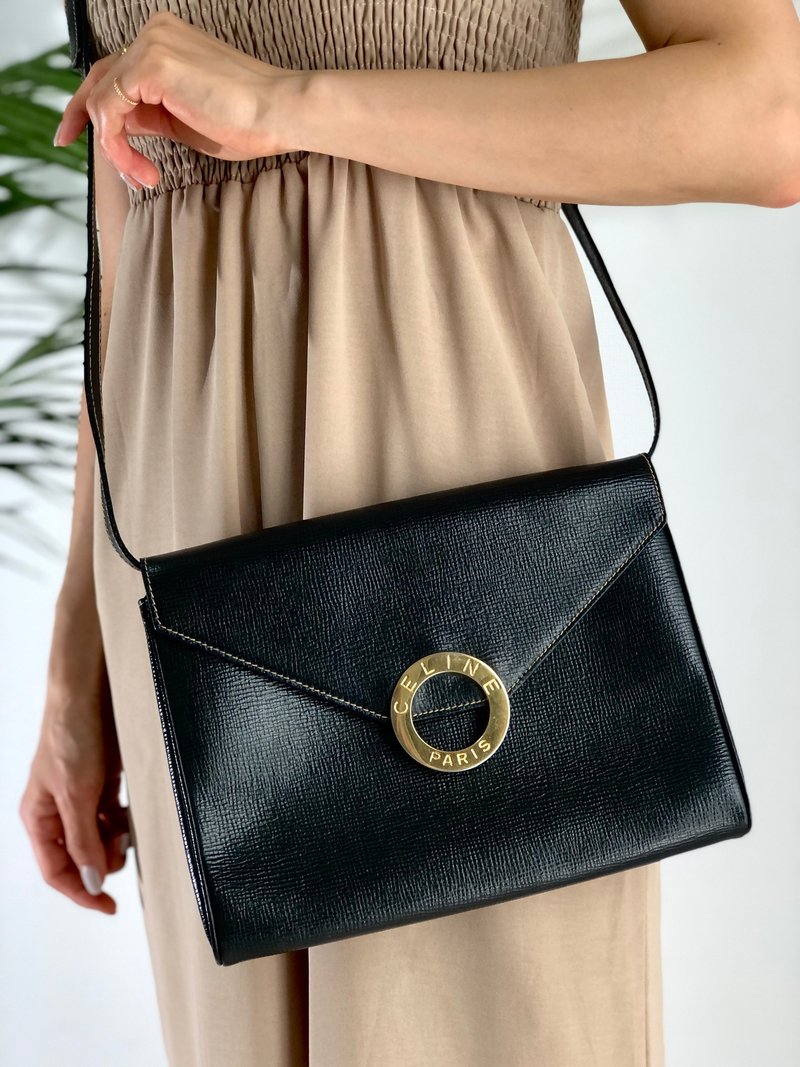 【 日本直送　名牌中古包 】CELINE セリーヌ ロゴサークル エンボスレザー 2way クラッチ ショルダーバッグ ブラック vintage gbnmjz - 側背包/斜背包 - 真皮 黑色