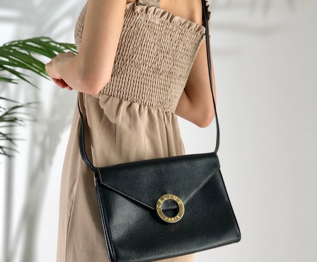 日本直送 名牌中古包 】CELINE セリーヌ ロゴサークル エンボス