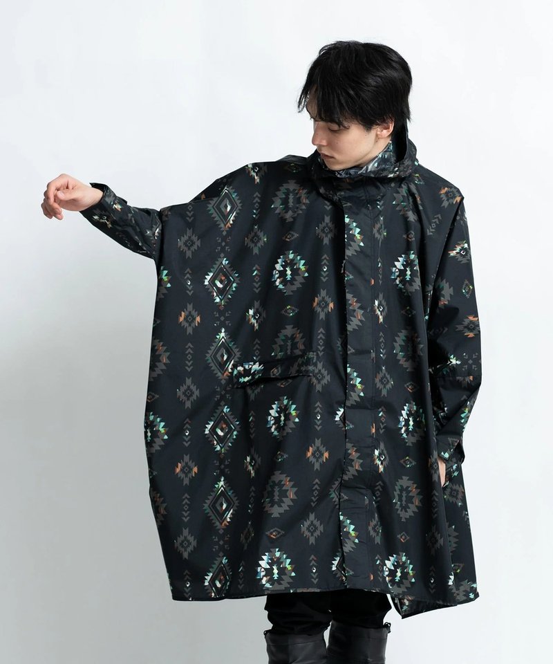 Kiu raincoat online