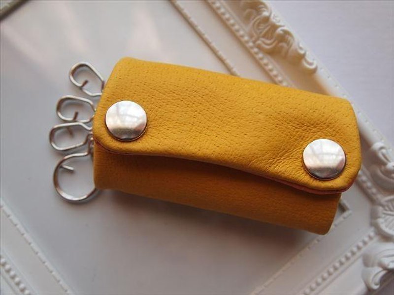 [Standard yellow] Pig leather Soft key case [Made to order] Yellow leather