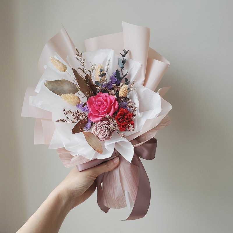 To be continued | Eternal Rose Carnation Mother's Day Dried Flower Bouquet (Peach Pink)-Spot - Dried Flowers & Bouquets - Plants & Flowers Pink