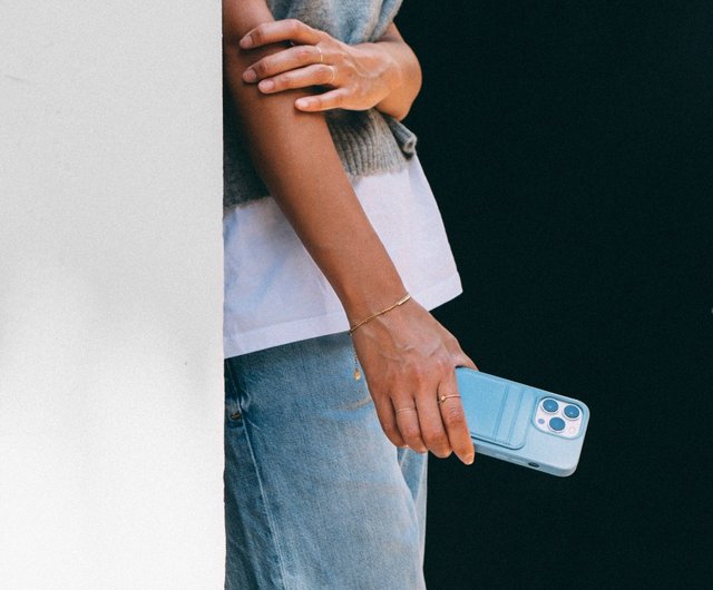 NATIVE UNION×Maison Kitsuné iPhone 14Pro Native Union x Maison Kitsuné Profile Fox Leather Magnetic