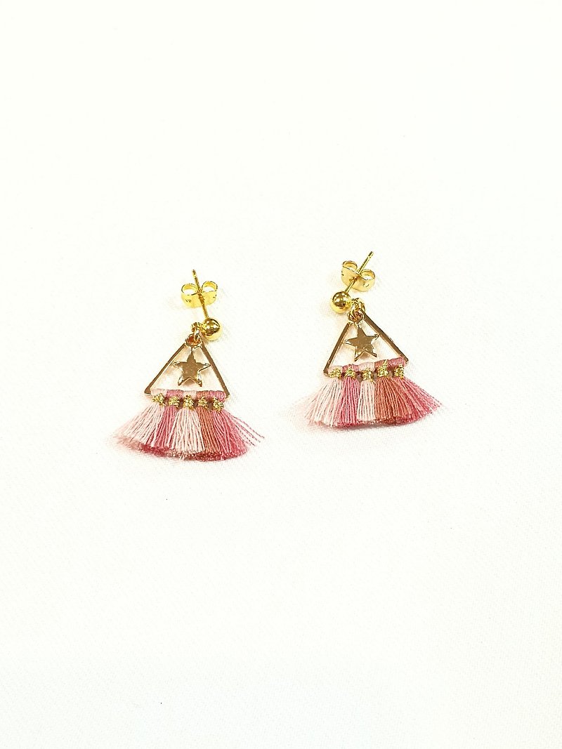 Paris*Le Bonheun. Three-pointed star colorful tassel earrings (ear pin / Clip-On clip type). Pink - ต่างหู - โลหะ หลากหลายสี