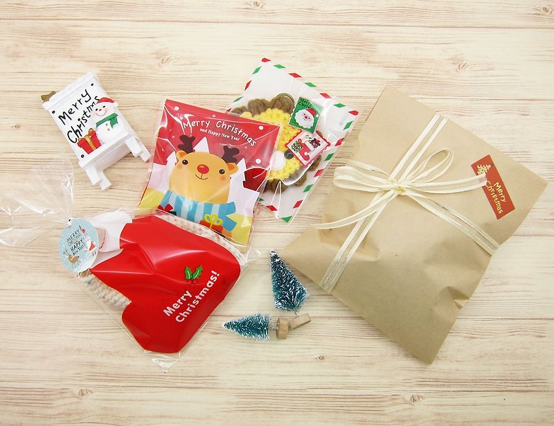 聖誕節免費包裝加手繪小卡(隨機挑選)-12/31止 - 包裝材料 - 其他材質 多色