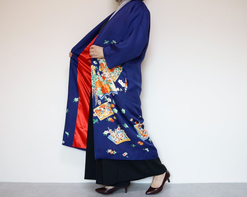 KIMONO Iwai Coat -ヴィンテージの着物を使ったガウンコート 1点ものです 着物リメイク フォーマル にも - 女西裝外套 - 絲．絹 藍色