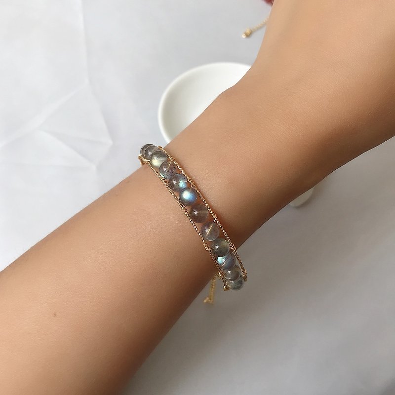 Grey Moonstone Labradorite 14K Braided Bracelet Weaving Series Customized Bracelet - สร้อยข้อมือ - คริสตัล 