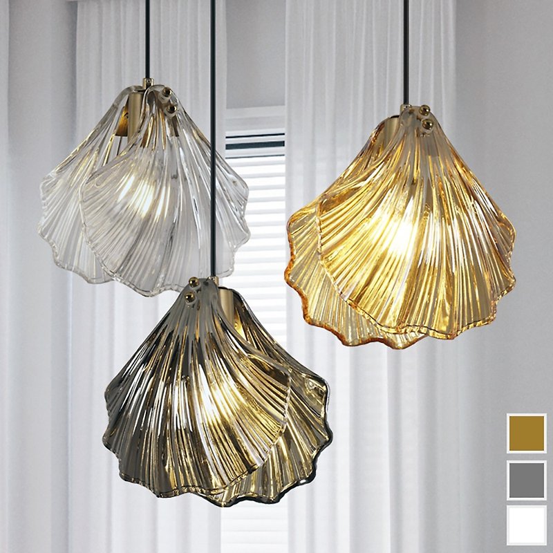 water shell chandelier - โคมไฟ - วัสดุอื่นๆ 