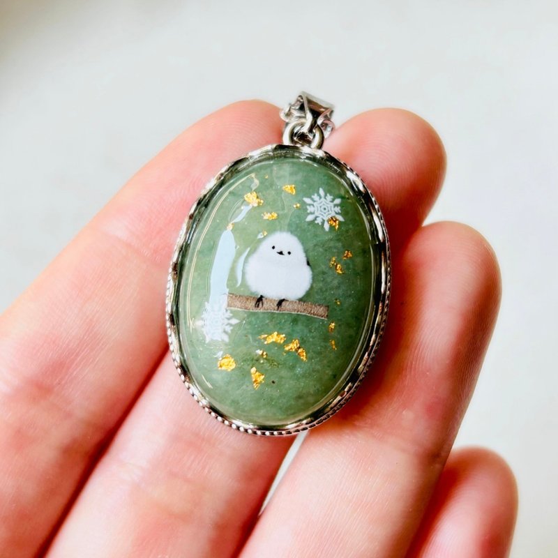 Green Aventurine Necklace with Shima Enaga and 24K Gold Leaf May Birthstone - สร้อยคอ - หิน สีเขียว