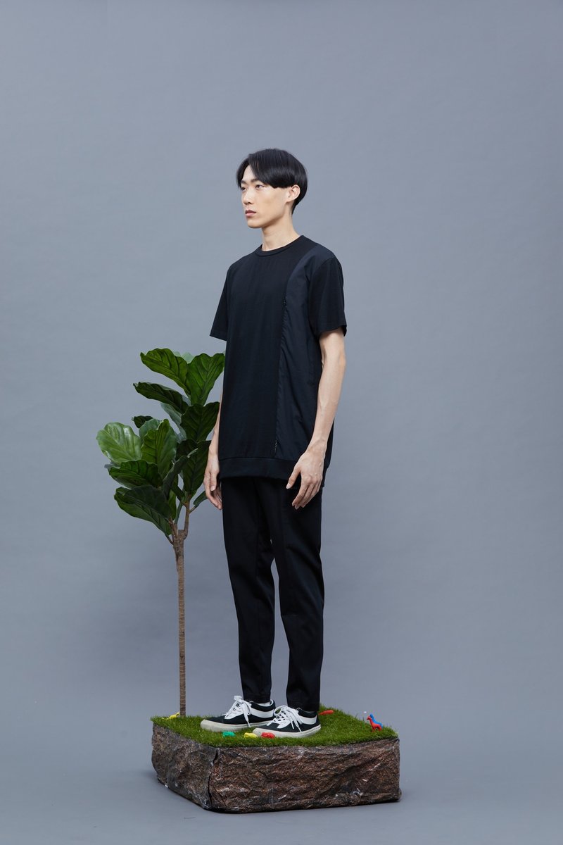 有機棉脇邊拼接上衣 - 黑 - 男 T 恤 - 棉．麻 黑色