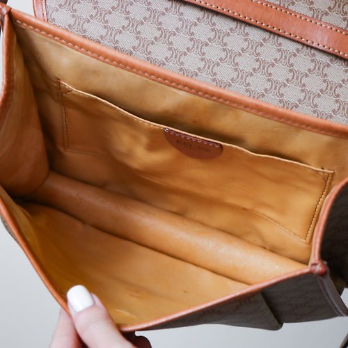 Vintage Celine RARE Classic Monogram Mini Shoulder Crossbody Bag - Shop  Folklore Messenger Bags & Sling Bags - Pinkoi