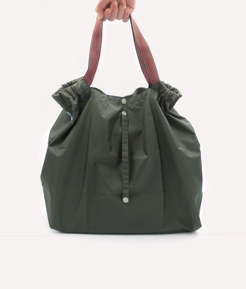 Large Informal: Checkout Bag Army Green color (With options for strap) - 手袋/手提袋 - 尼龍 
