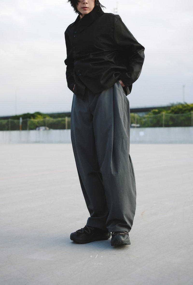 Laboratory nylon cocoon pants - 2 colors M/L - Unisex Pants - Nylon Gray