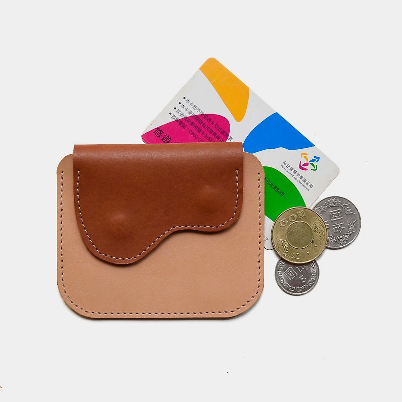 [God's left breast pocket] Vegetable tanned cowhide coin purse primary color X brown leather card holder leisure card - กระเป๋าใส่เหรียญ - หนังแท้ สีกากี