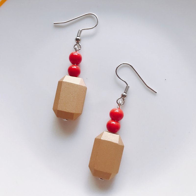 Christmas party Gemstone earrings/Mary and Jenny two colors - ต่างหู - ไม้ สีทอง