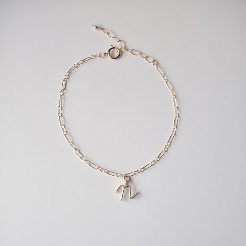 initial chain bracelet - สร้อยข้อมือ - โลหะ สีทอง