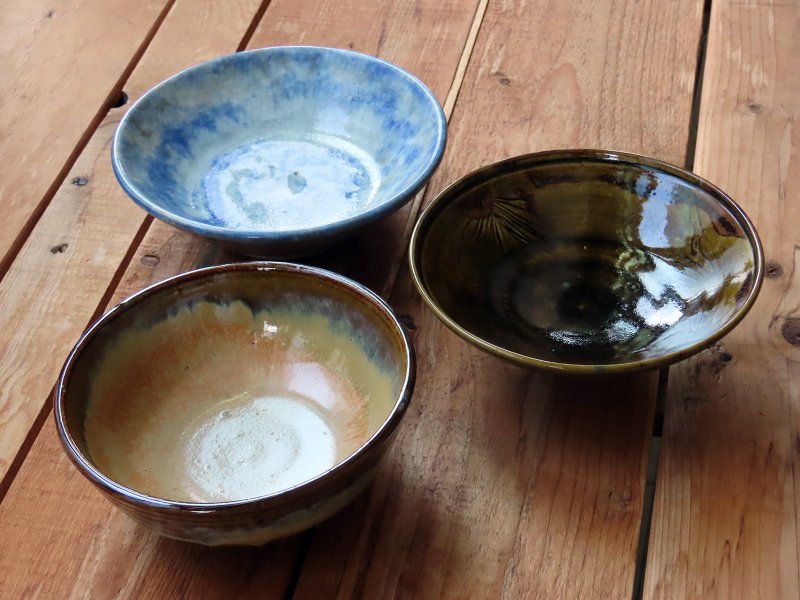 Three pottery bowls - ถ้วยชาม - ดินเผา สีน้ำเงิน