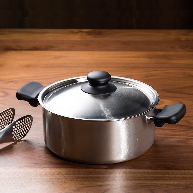 [Sori Yanagi] Double-eared pot 22cm shallow type - with lid - Pots & Pans - Stainless Steel 