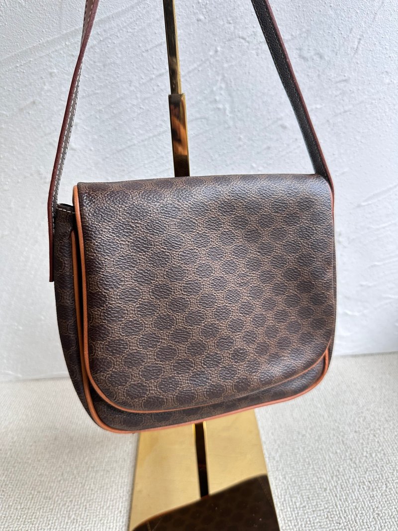 中古包 Vintage Celine 棕花斜揹小方包 - 側背包/斜背包 - 防水材質 咖啡色