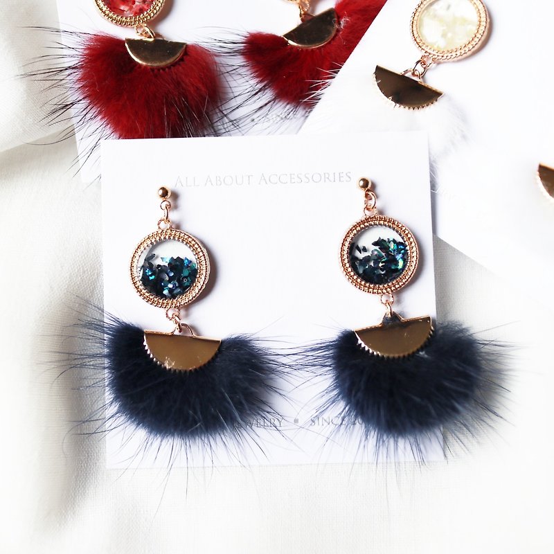 Winter Hair Ball Series - Geometric Round Bar Earrings - Earrings & Clip-ons - Other Materials Multicolor