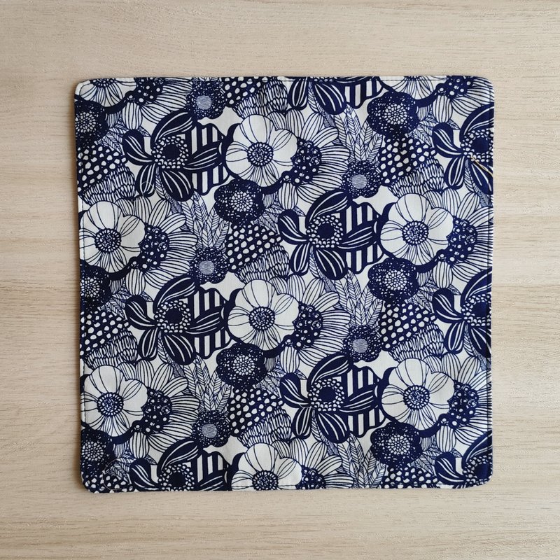 Taiwan cotton handkerchief = flower = dark blue - Handkerchiefs & Pocket Squares - Cotton & Hemp 